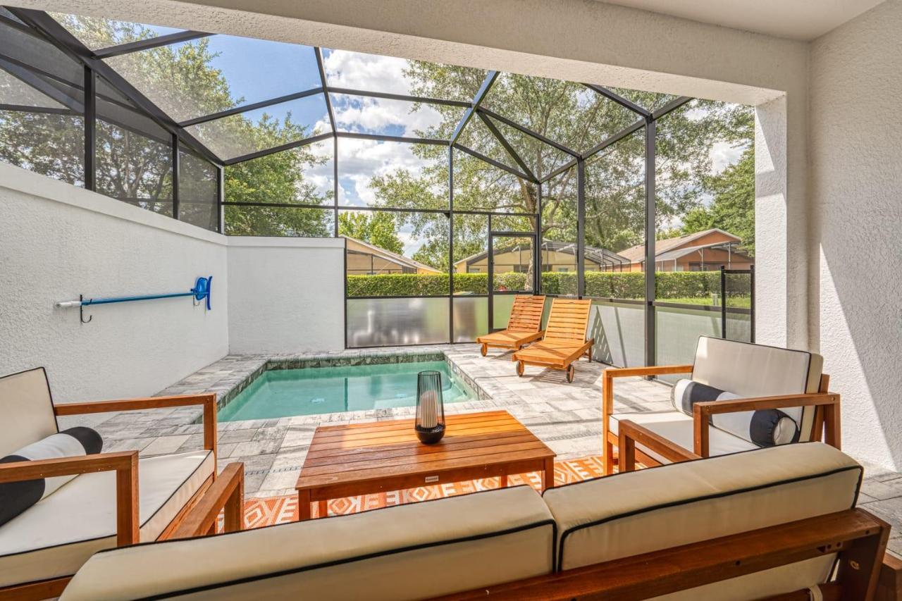 Modern Home With Private Pool Near Disney Орландо Екстериор снимка