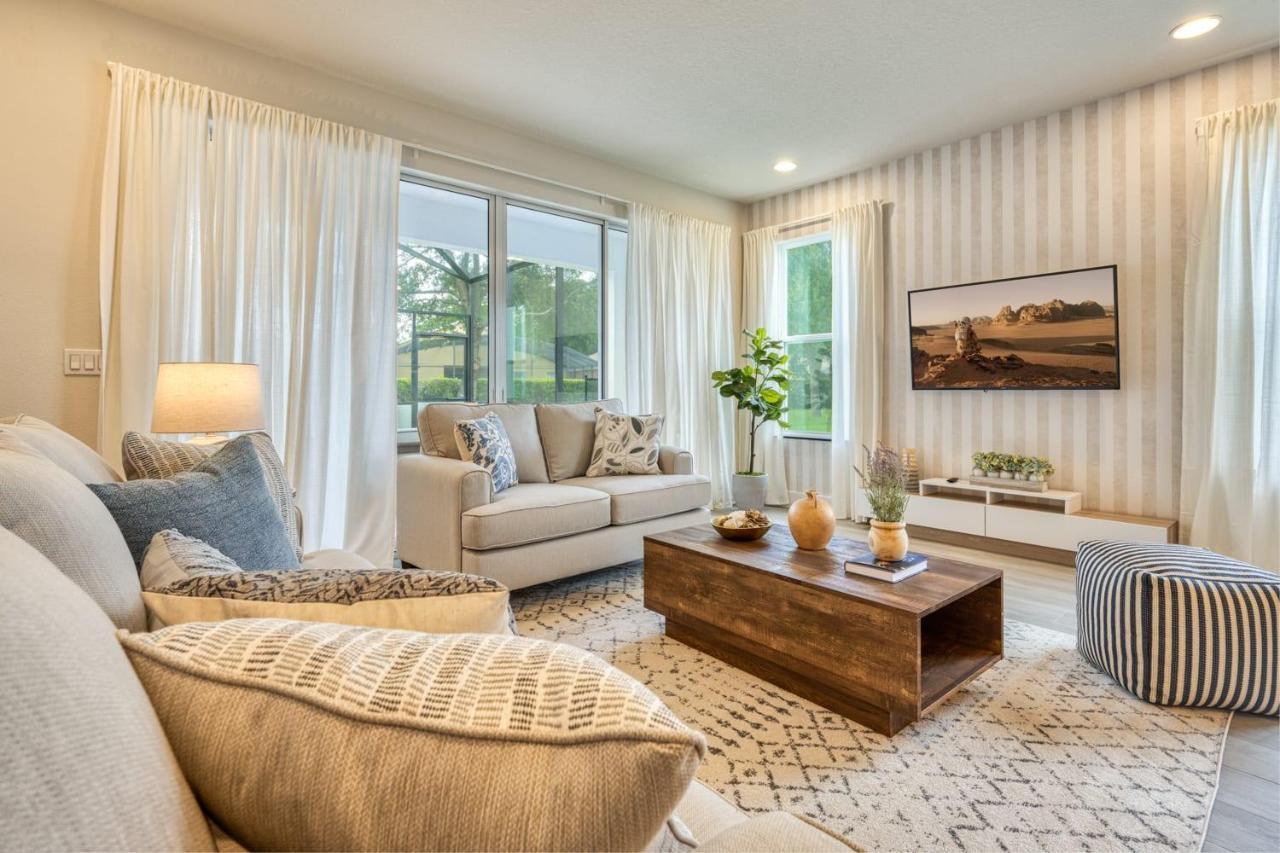 Modern Home With Private Pool Near Disney Орландо Екстериор снимка